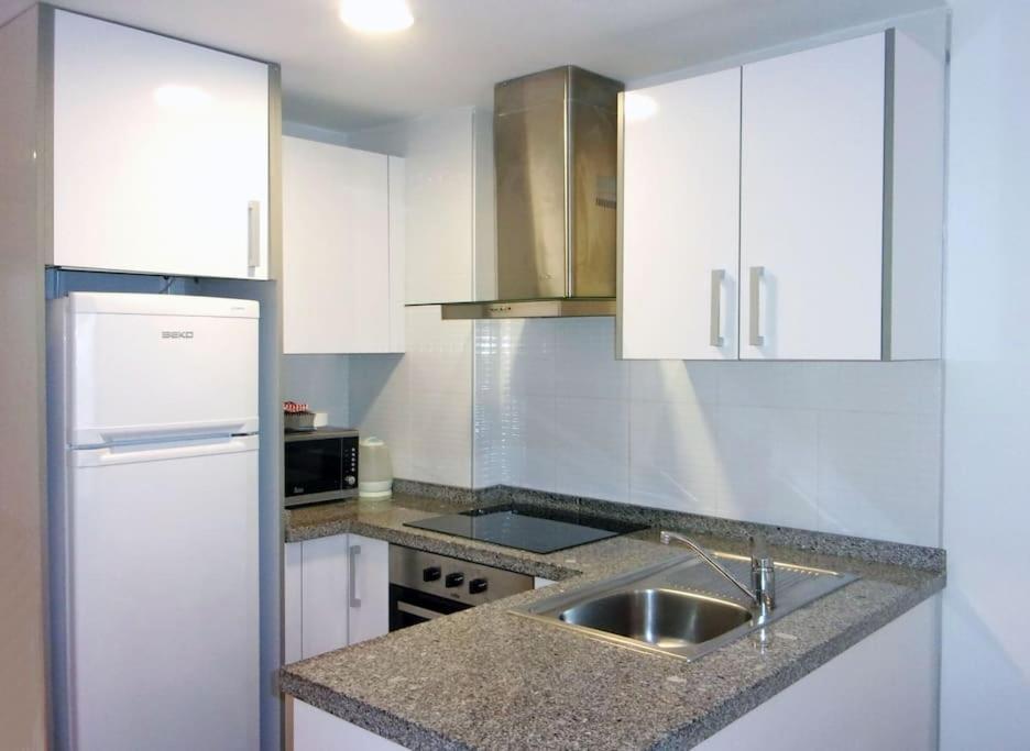 Beautiful Apartment In Calle Mayor Alicante Kültér fotó